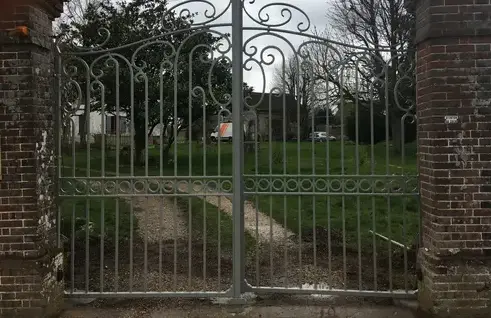 menuisier à Conches-en-Ouche - image 3